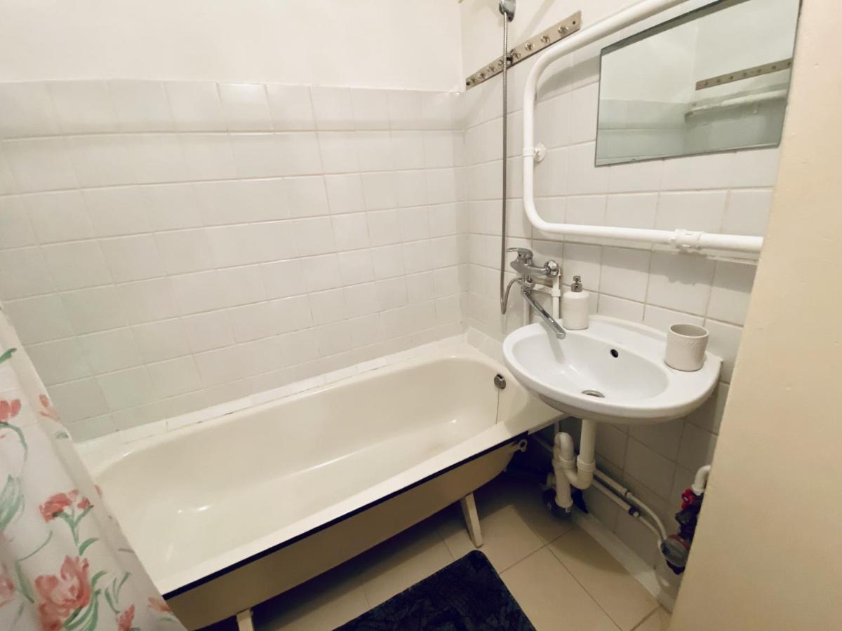 Spacious 3-Room Apartment & Parking Ryga Zewnętrze zdjęcie